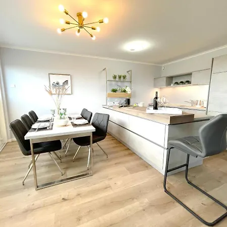 Am Eg Apartment